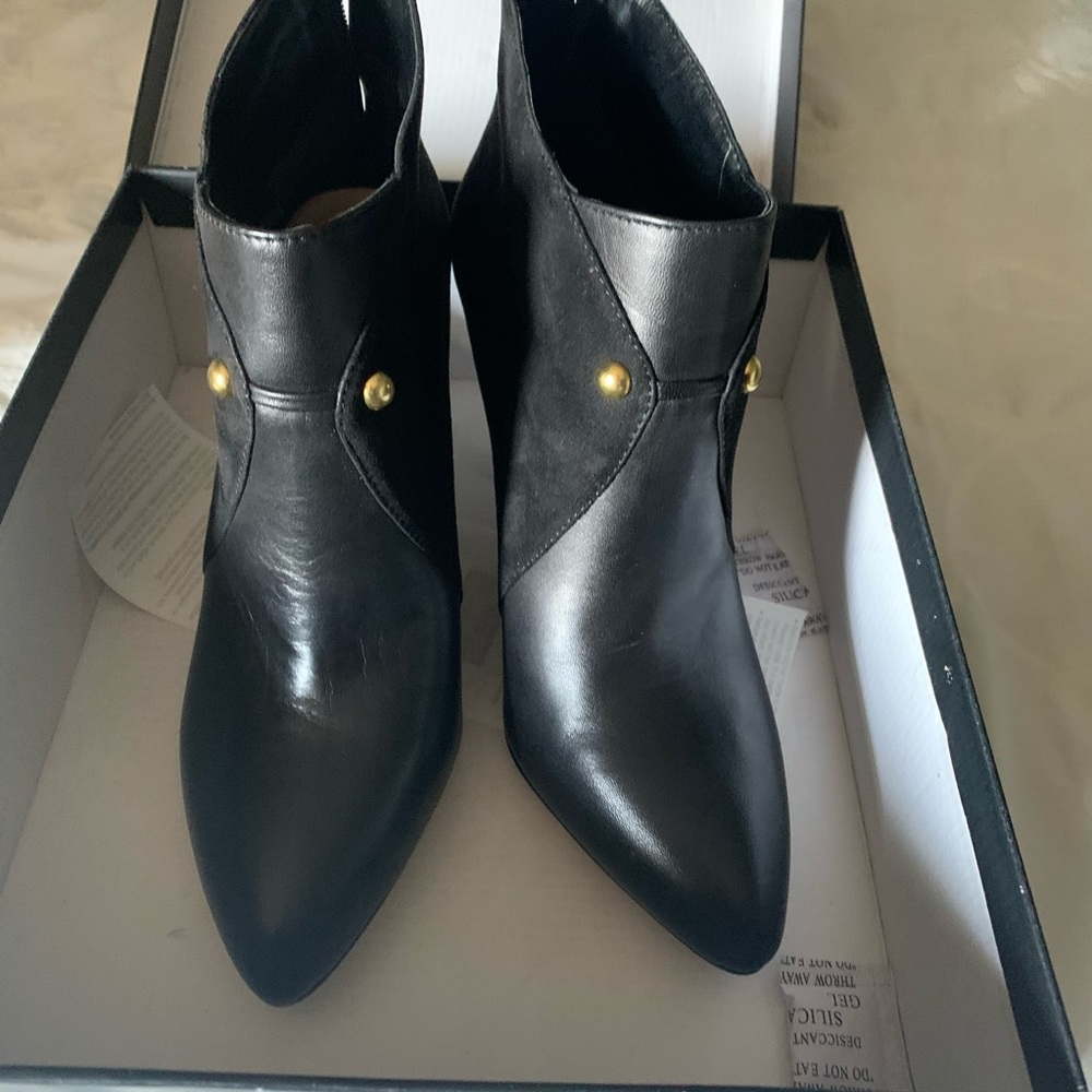 Black heeled booties